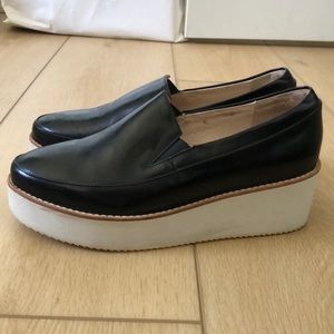 Sol Sana platform slipons